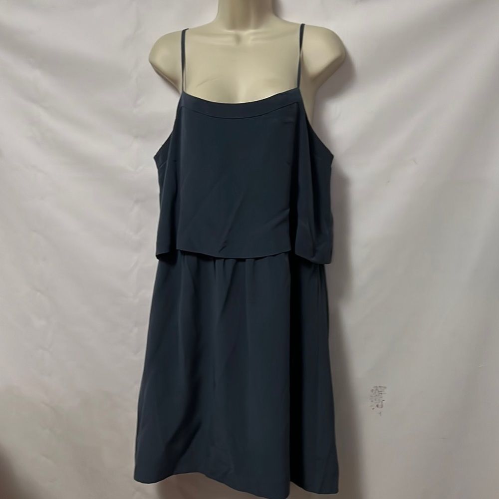 MADEWELL GRAY ADJUSTABLE STRAPS 100% SILK DRESS SIZE 10